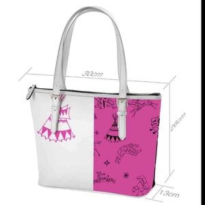 Native print style shoulder bag